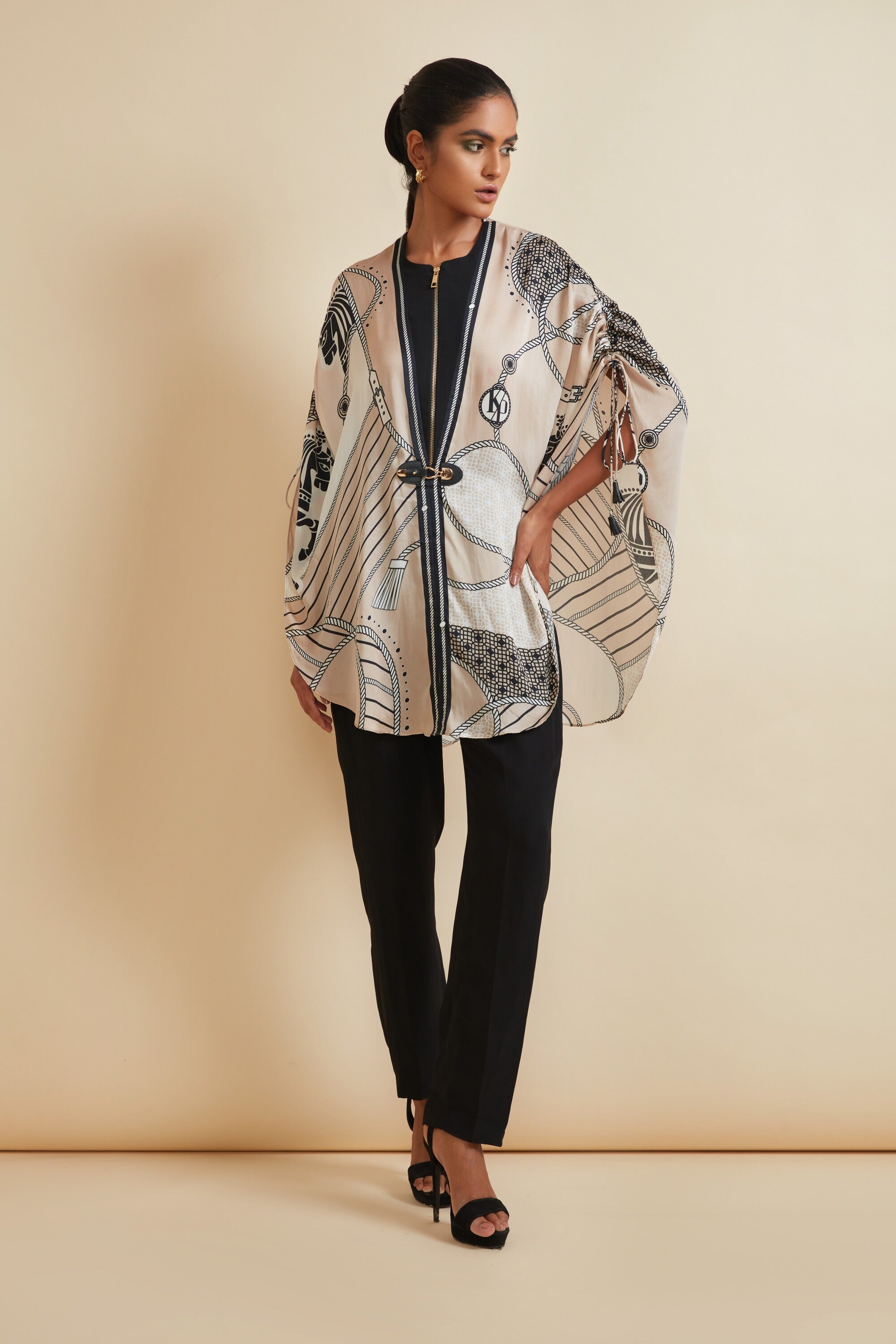 Baraz cape