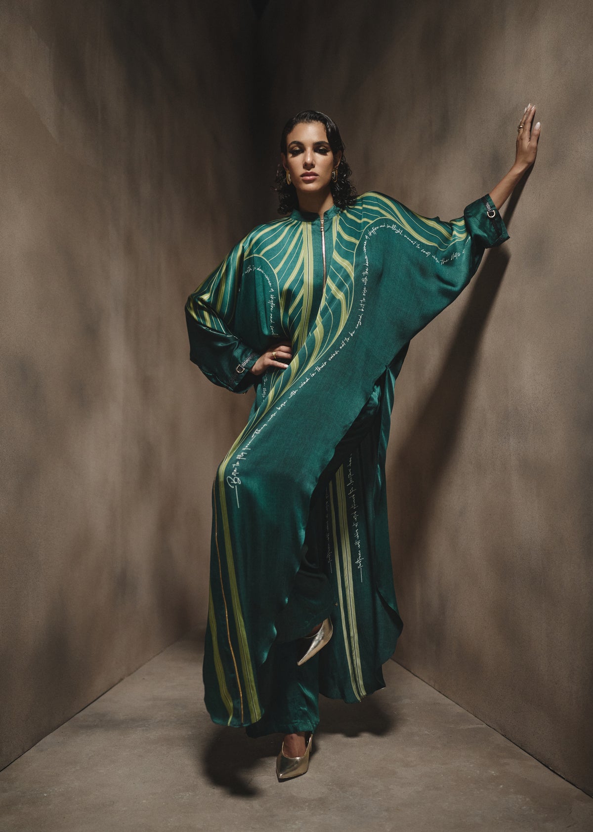 AREEJ KAFTAN SET