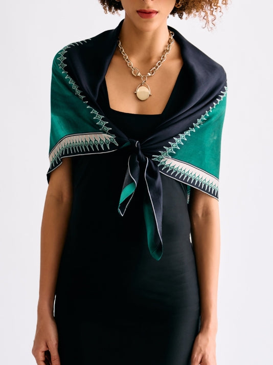 Husani Scarf