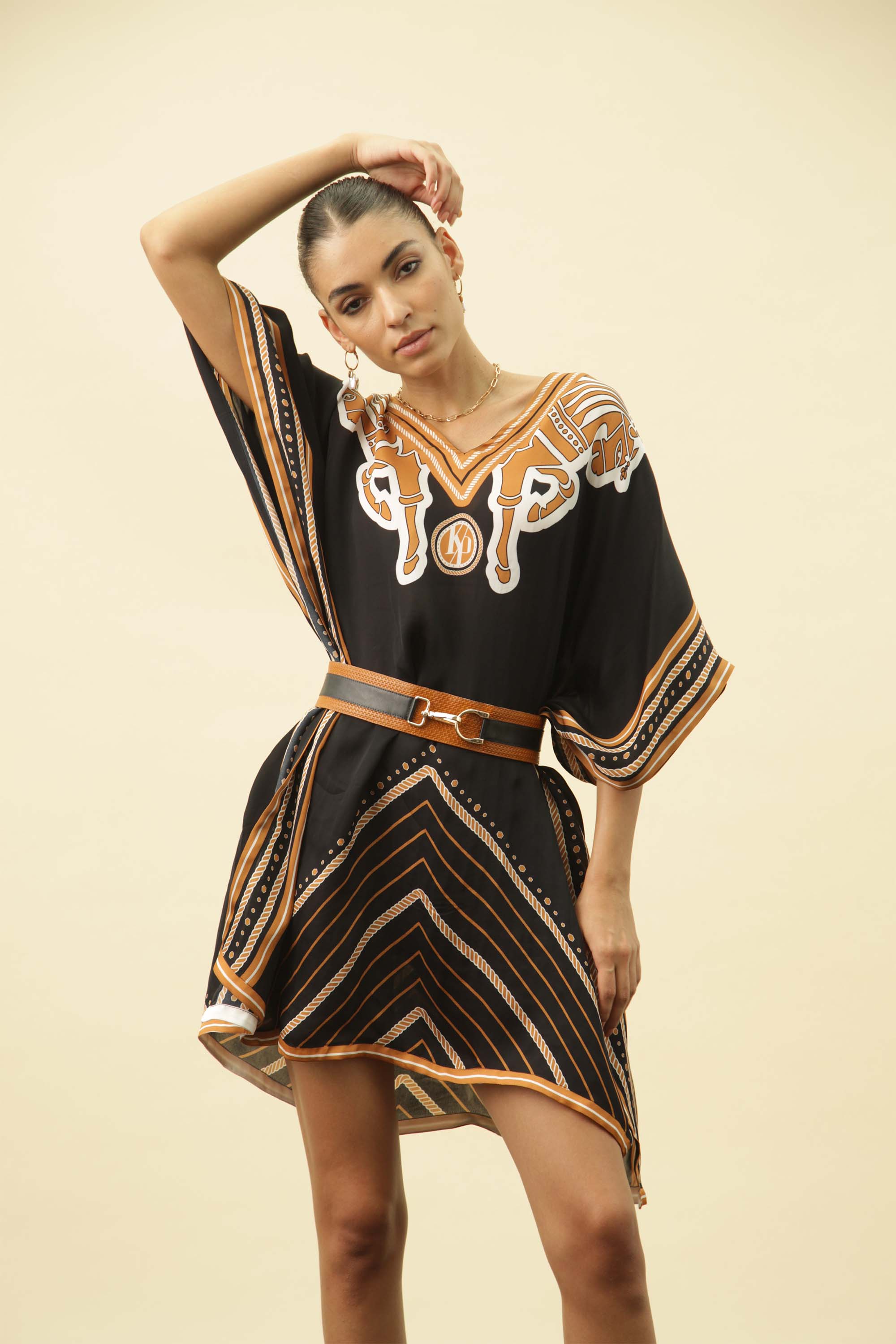 Taamina kaftan