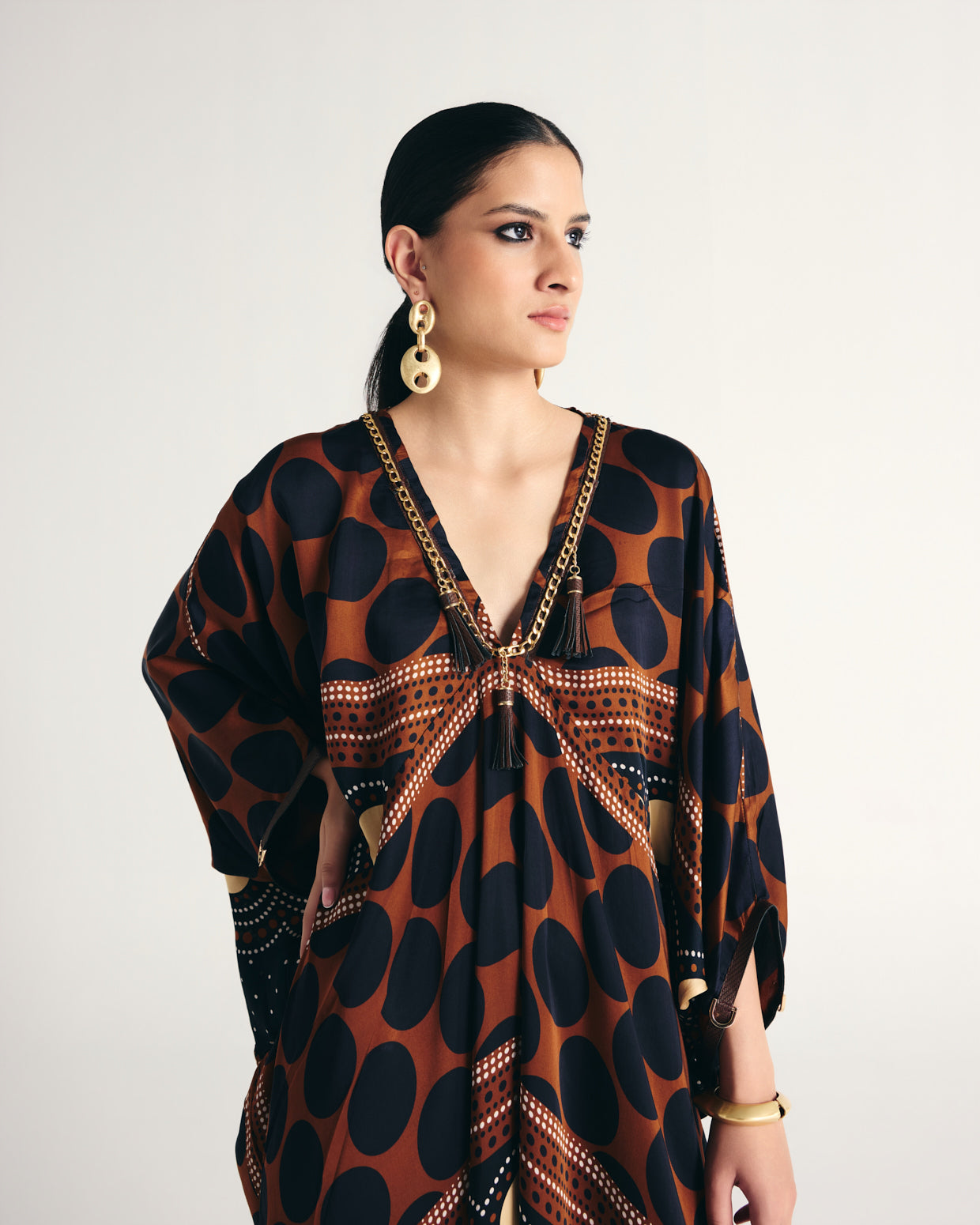 AVAAN KAFTAN