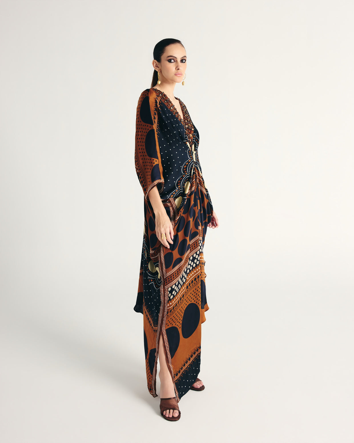 YALINA KAFTAN