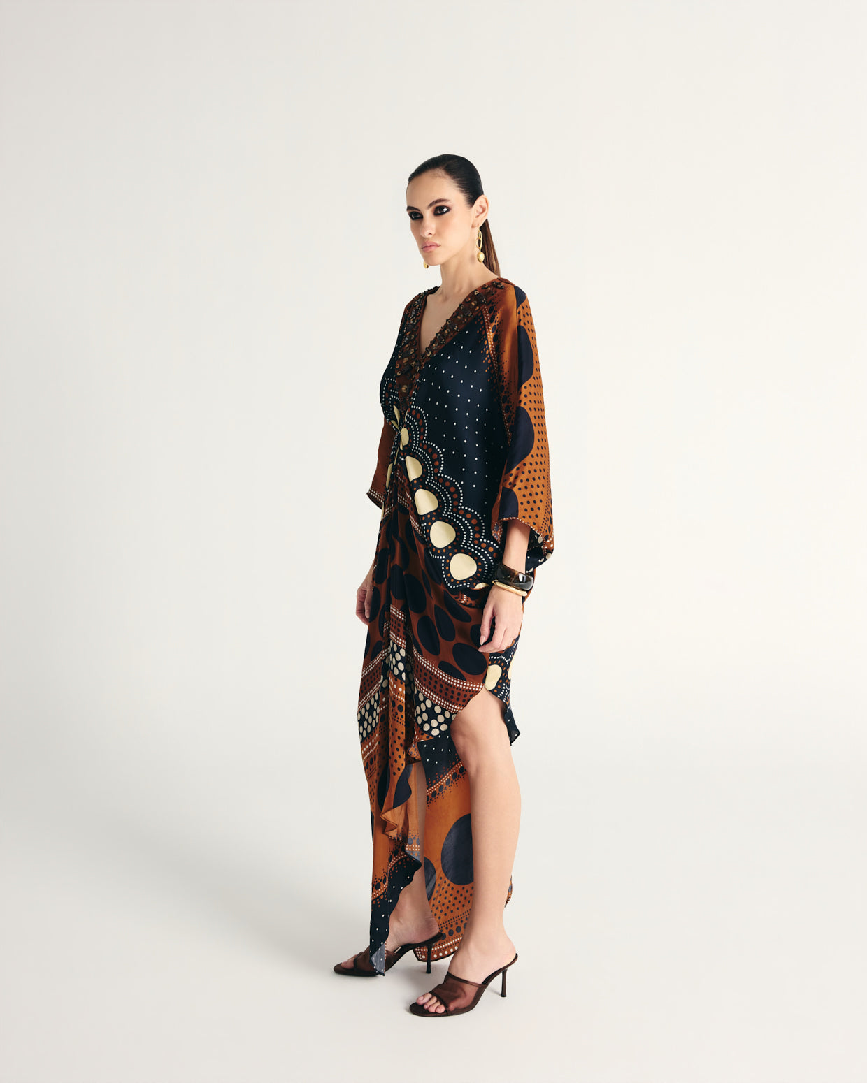 YALINA KAFTAN