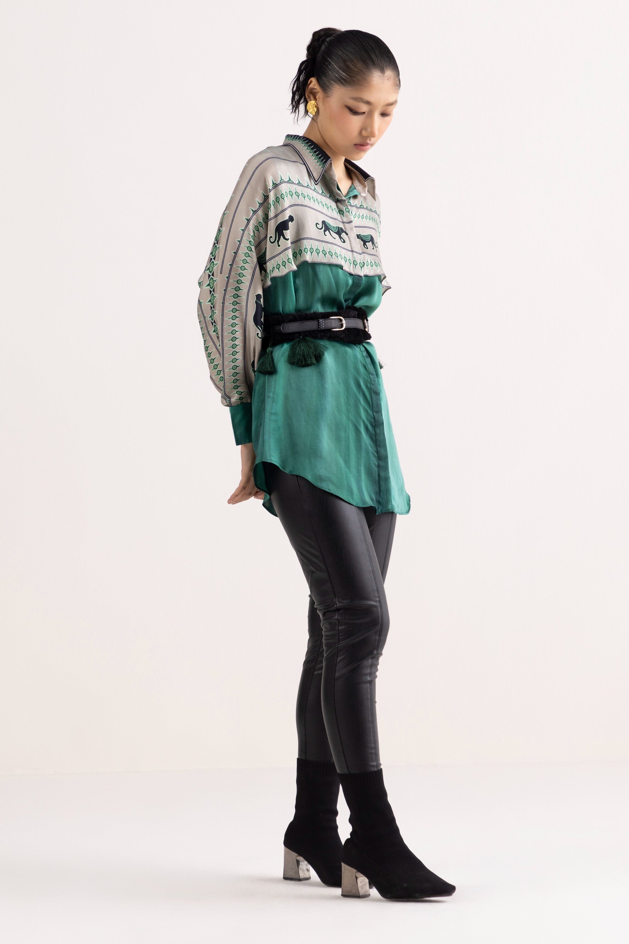 Adisa shirt