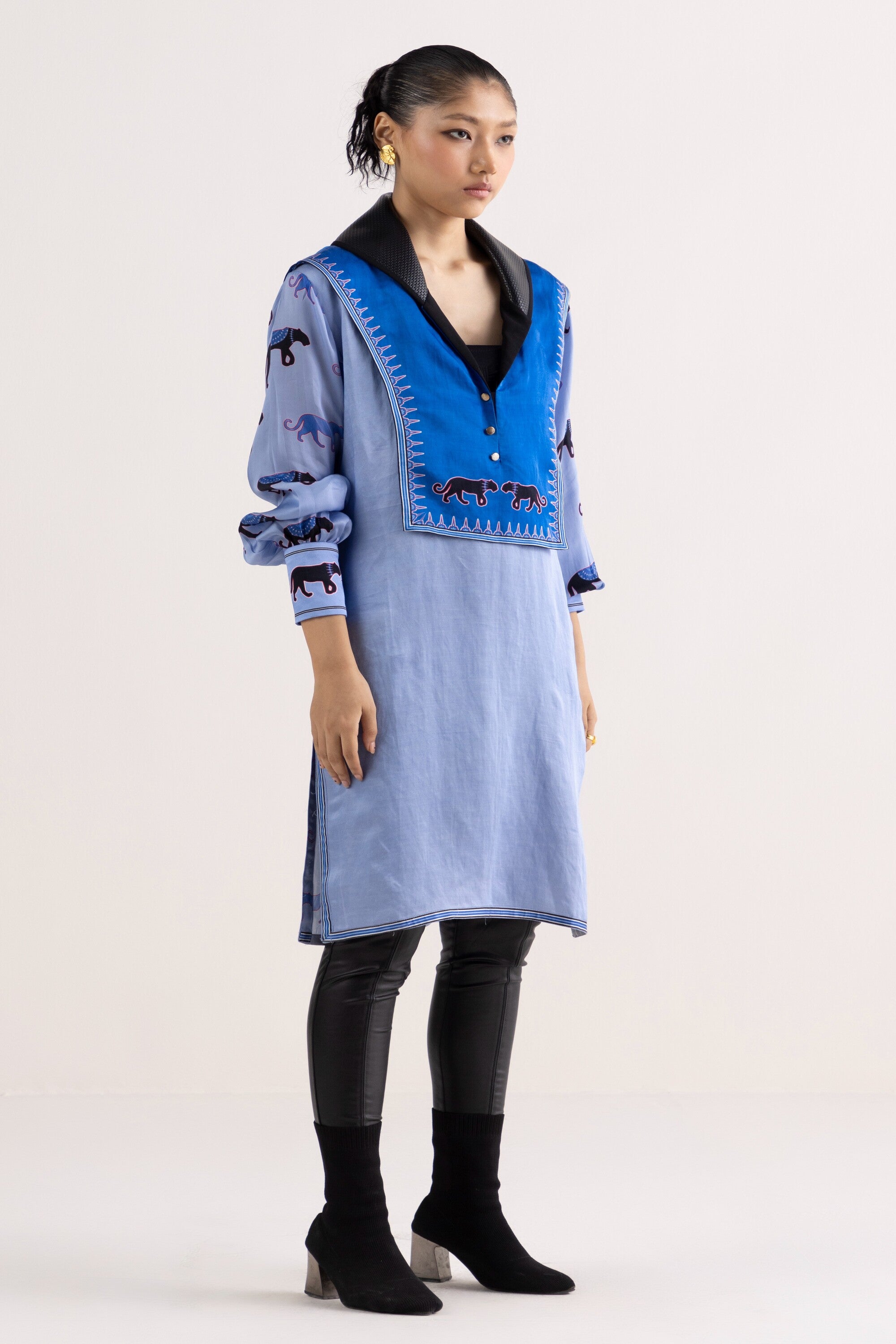 Tisha top